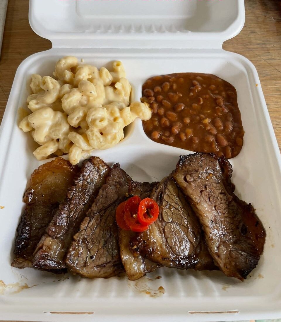 Brisket platter with mac and beans
